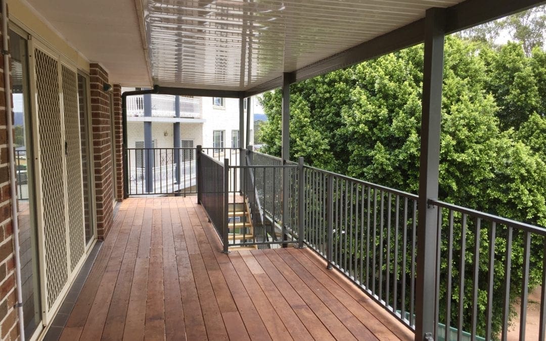 Colorbond Pergola and Merbau Deck Glen Alpine